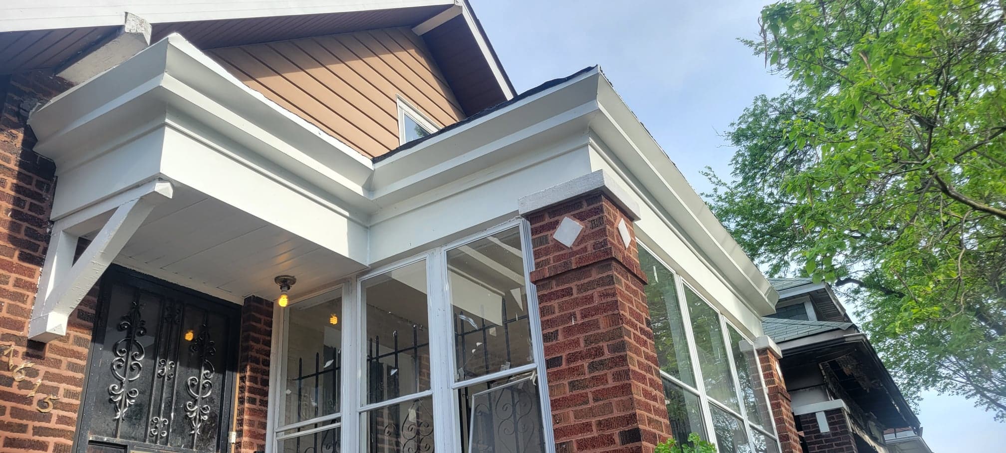 soffit and fascia repair in Chicago Illinois, soffit and fascia service near me