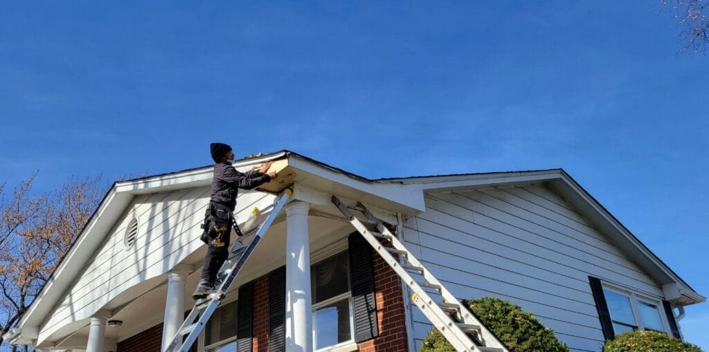gutter Enriquez llc - The highest-rated gutter and exterior service company in Chicago is Enriquez LLC. - Reviews