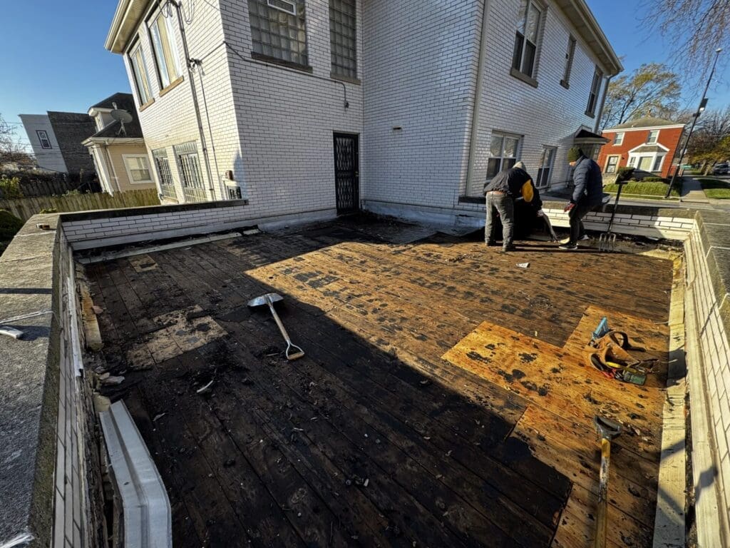 Low Slope Roof Repair Services Flat Roofing repair service