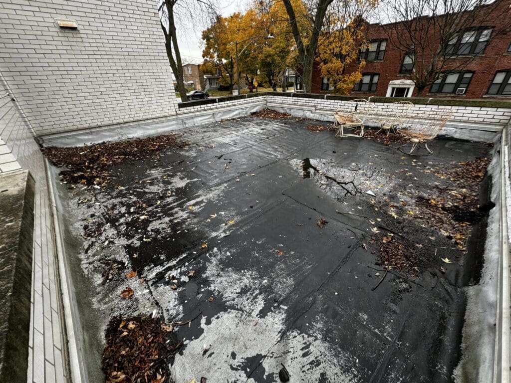 flat-roofing-service- Flat roofing Services near me